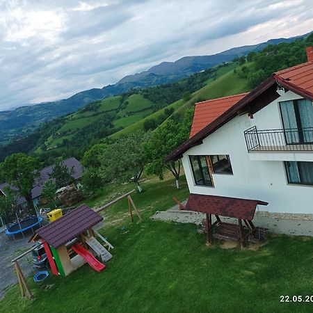 Villa Casa Din Livada, Poiana Marului, Brasov Exterior foto